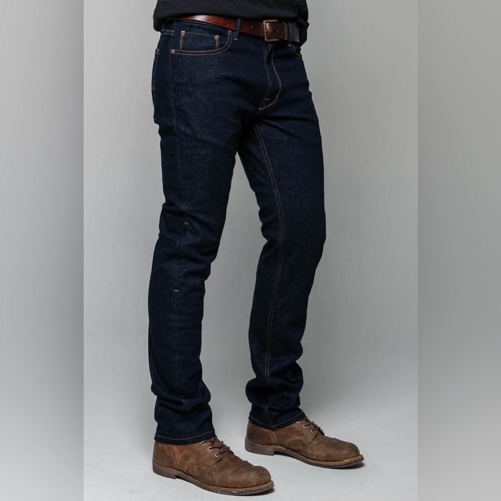 Men's Dark Blue Jeans
